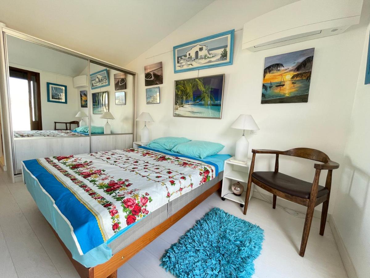 Chambre, Balcon, Vu Remparts, Clim Айга-Мортас Екстериор снимка